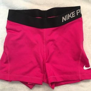 Nike pro shorts 3” size small